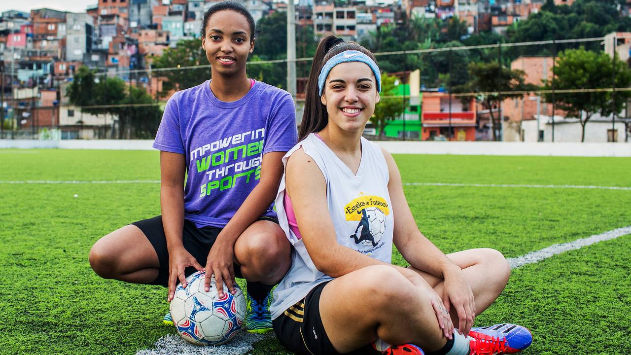 Thayla e Ana Paula