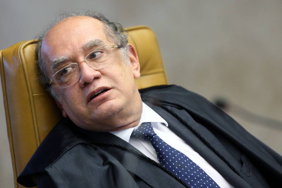 Ministro Gilmar Mendes durante sessão plenária do Supremo Tribunal Federal (STF) para julgamento da validade das delações da JBS - 28/06/2017