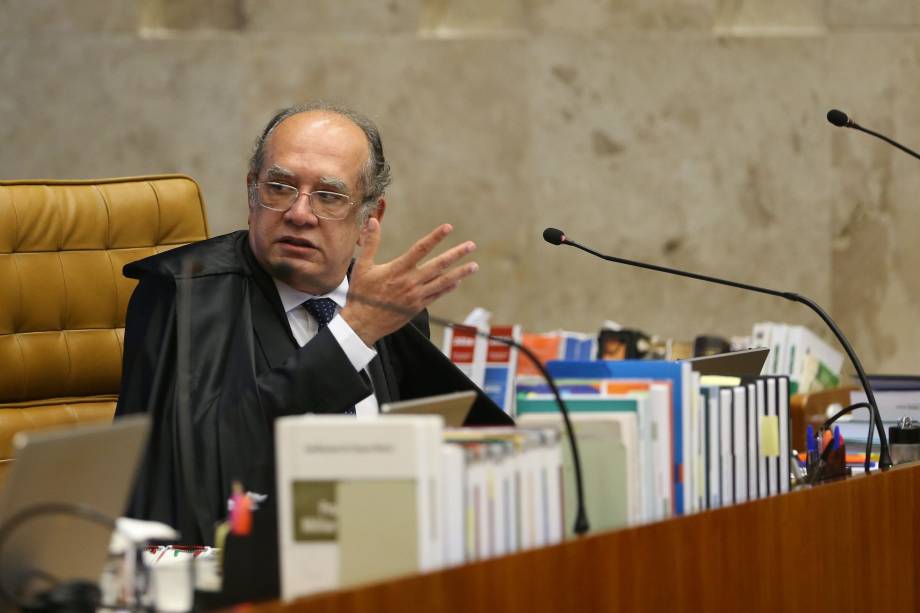 Ministro Gilmar Mendes durante sessão plenária do Supremo Tribunal Federal (STF) para julgamento da validade das delações da JBS - 28/06/2017