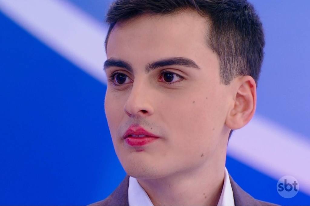 Dudu Camargo: além da mera saia justa