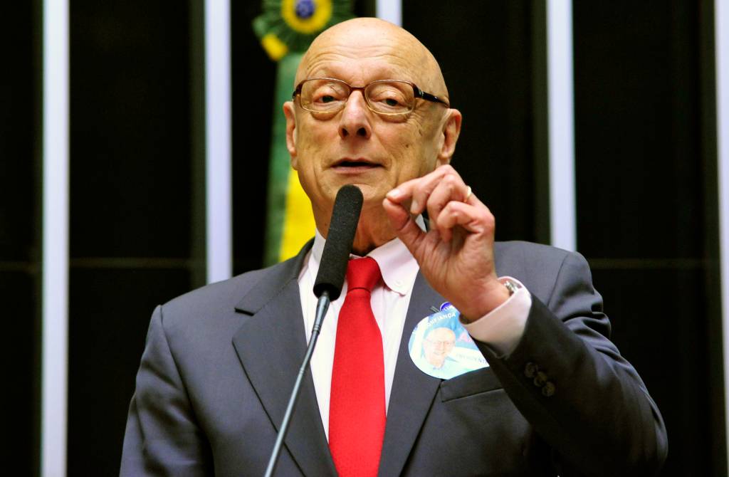 Na mira do clã Bolsonaro em SC, Amin será relator do PL da Dosimetria no Senado