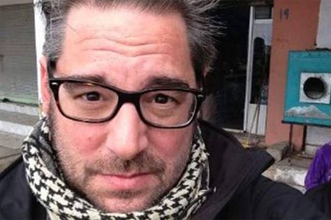 O jornalista francês Stephane Villeneueve
