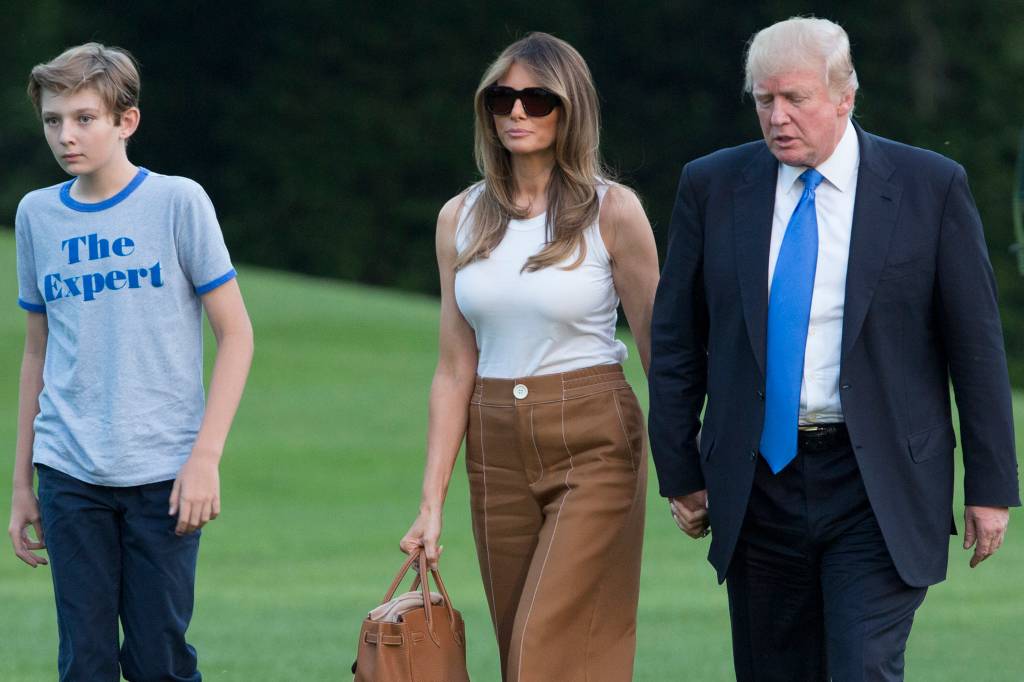 Melania Trump e filho trocam Nova York pela Casa Branca