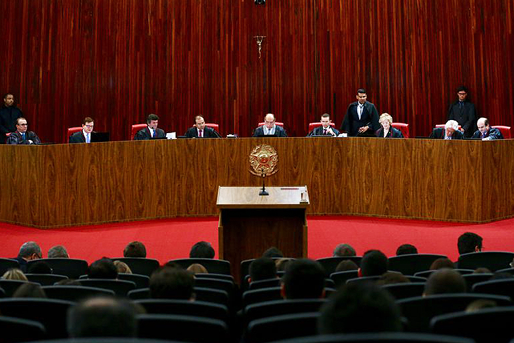 Vista do plenário do Tribunal Superior Eleitoral (TSE)