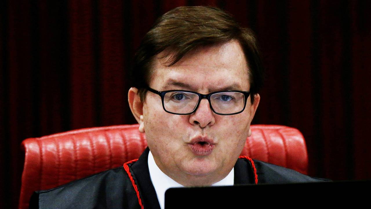 O relator Herman Benjamin durante o julgamento da Chapa Dilma/Temer no TSE em Brasília - 06/06/2017