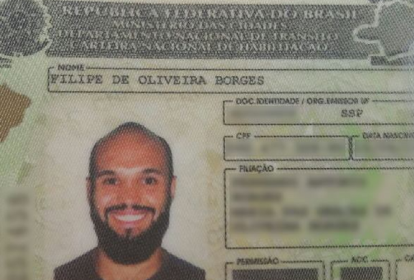 Sorrir na CNH: Filipe de Oliveira Borges