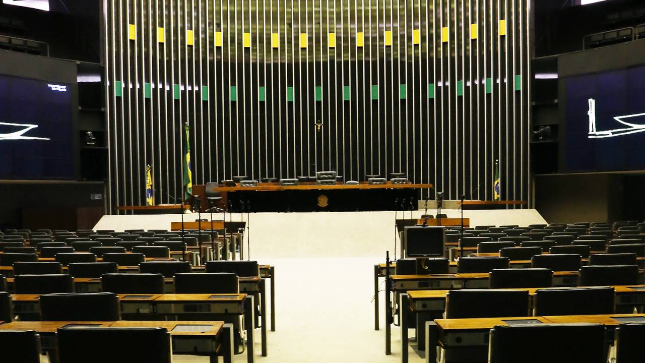 Votação de denúncia contra Michel Temer na Câmara