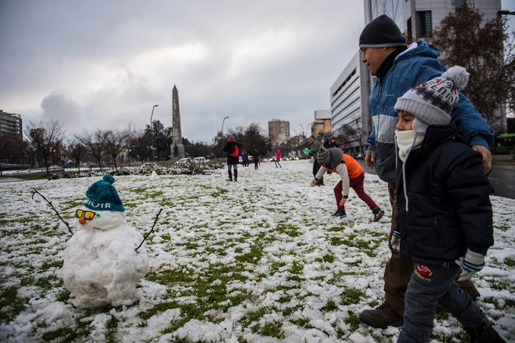 Onde pode nevar no Brasil na segunda-feira, 17 de julho