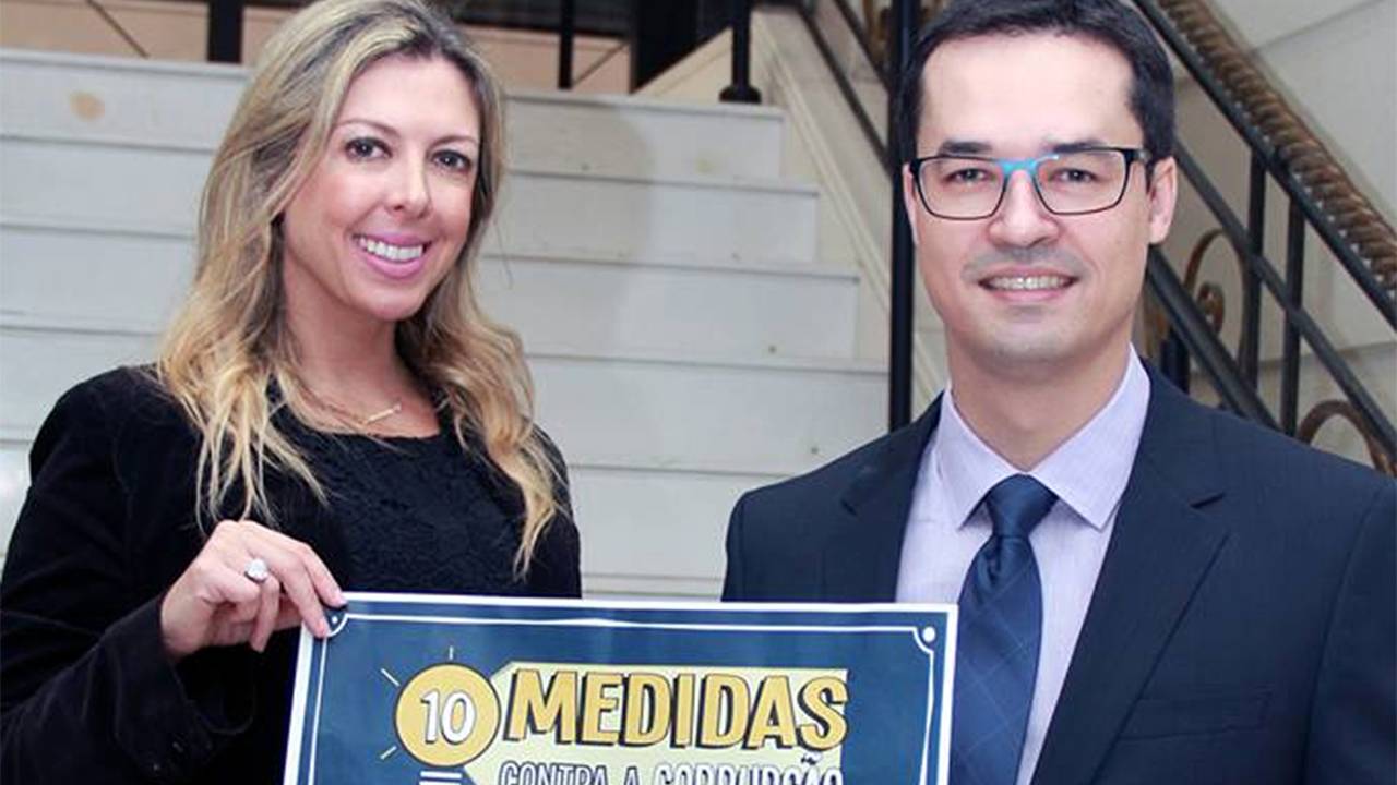 Thaméa Danelon e Deltan Dallagnol