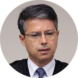 Victor Laus