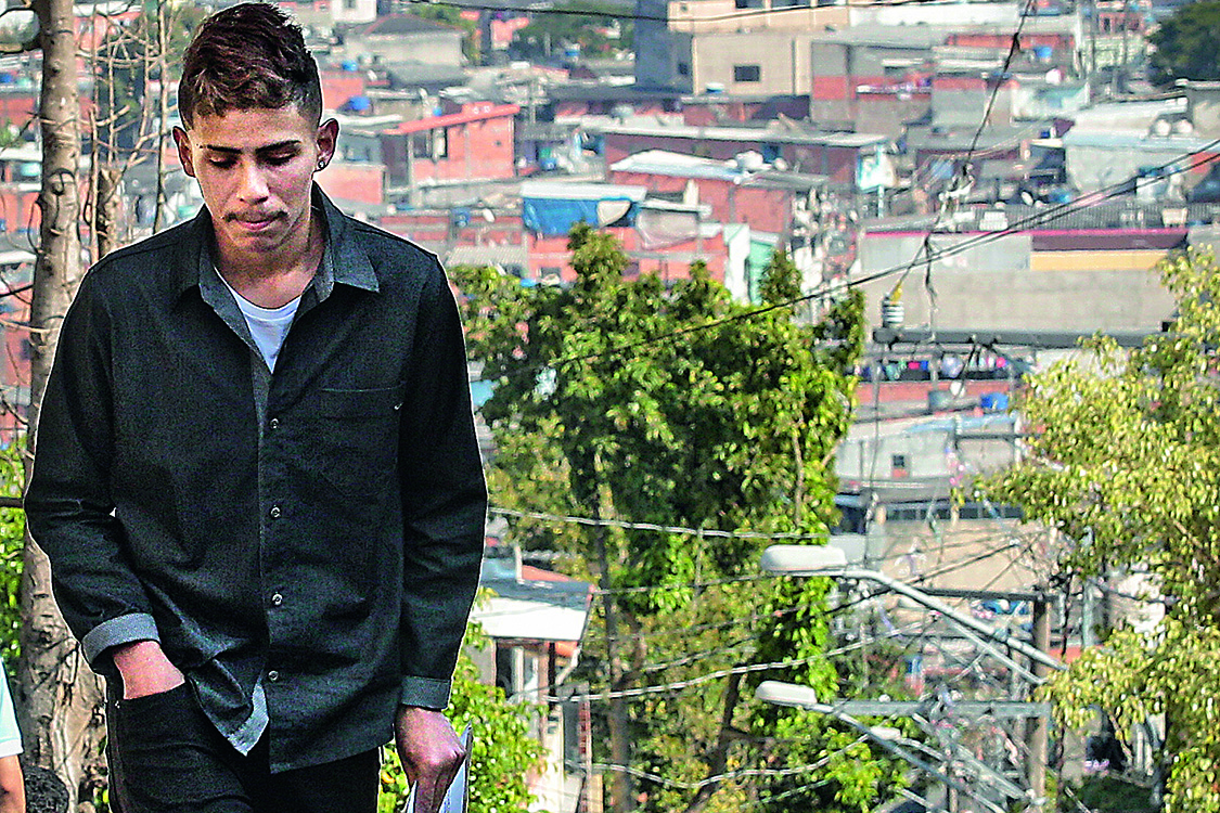 Washington Muchati, 20 anos &ndash; Paulistano desempregado h&aacute; tr&ecirc;s meses, ele sonha em estudar design de games