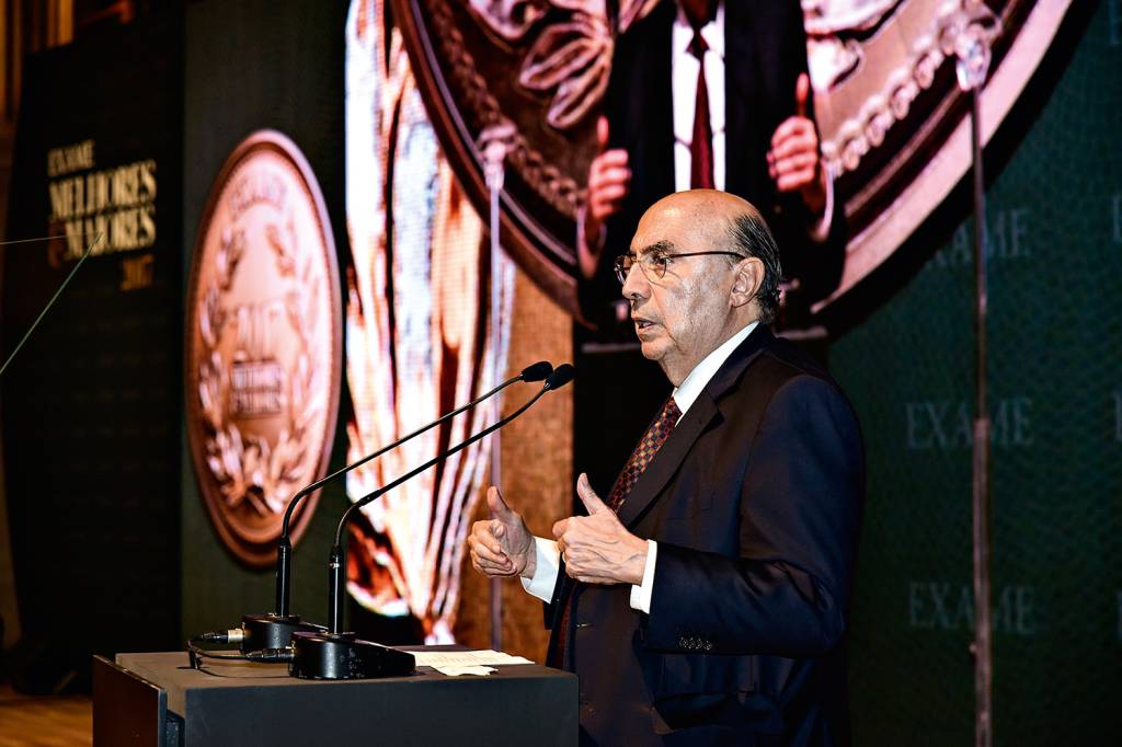 Passou – Meirelles, no encerramento do evento: a recessão ficou para trás