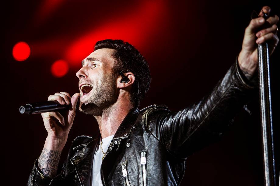 A banda Maroon 5, liderada por Adam Levine no Palco Mundo durante o segundo dia de Rock in Rio - 16/09/2017