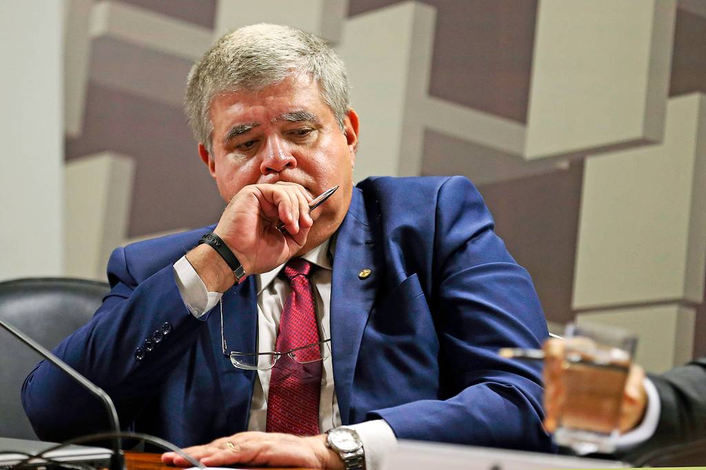 Comunidade judaica repudia ex-ministro por texto sobre guerra ao Hamas