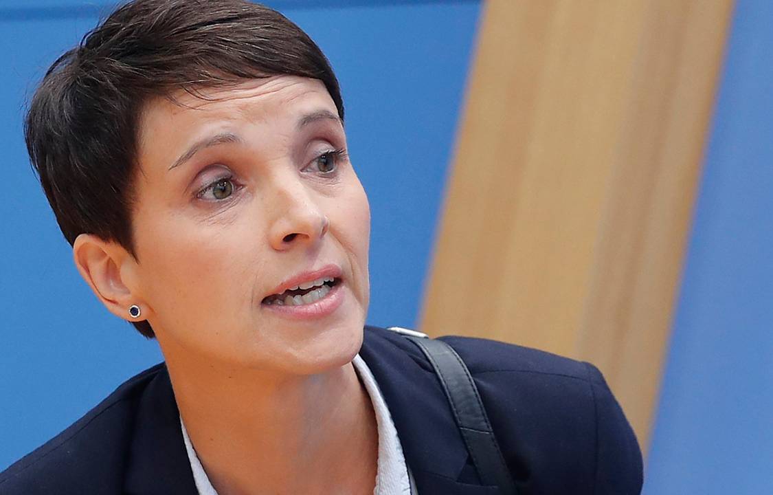 Frauke Petry, ex-líder do Alternativa para Alemanha (AFD), durante conferência em Berlim