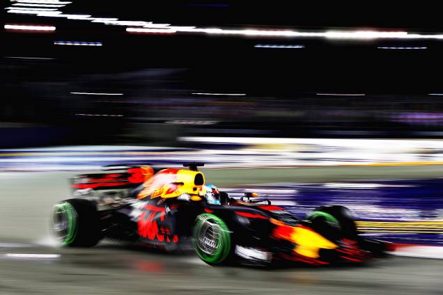O piloto australiano Daniel Ricciardo durante o GP de Cingapura, o 14º da temporada 2017 de F1 - 17/09/2017 O piloto australiano Daniel Ricciardo durante o GP de Cingapura, o 14º da temporada 2017 de F1 - 17/09/2017