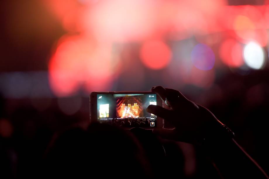 Público curte show da banda Guns'n'Roses, durante quarto e último dia do festival São Paulo Trip