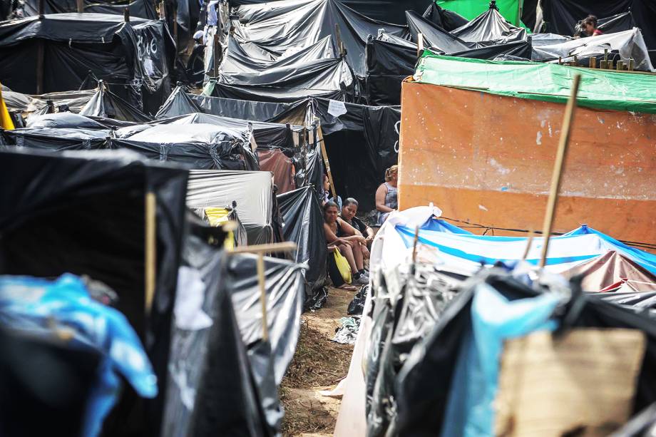 Ocupação do Movimento dos Trabalhadores Sem Teto (MTST) em um terreno em São Bernardo do Campo