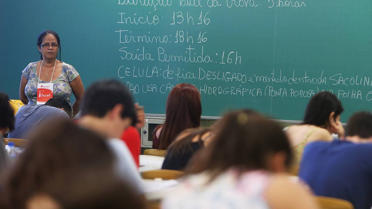 Enem - Vestibular - Universidade - Educação