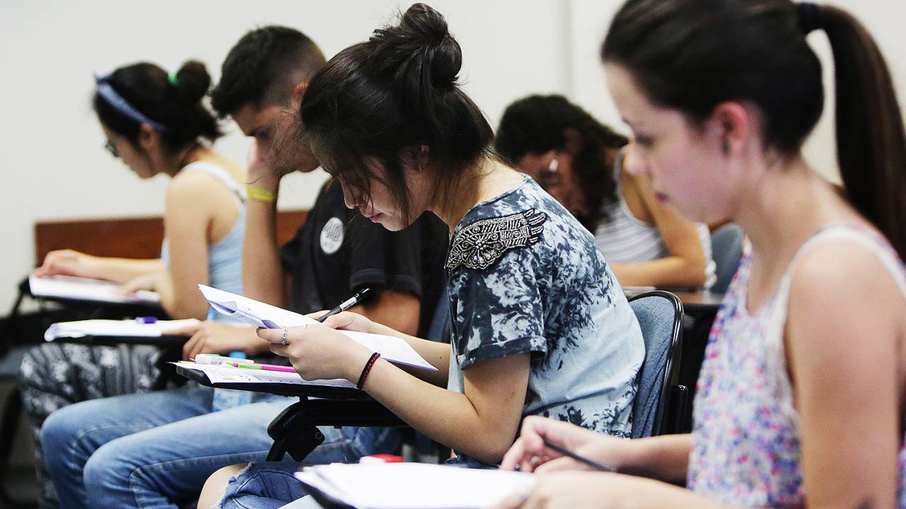 Enem - Vestibular - Universidade - Educação