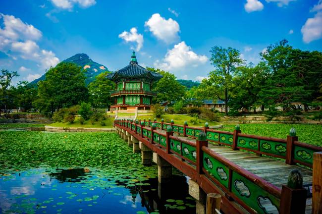 gyeongbokgung-palace-1863975_1920