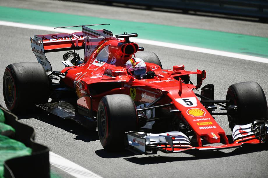 O piloto alemão Sebastian Vettel, da Ferrari, durante o Grande Prêmio do Brasil em Interlagos - 12/11/2017