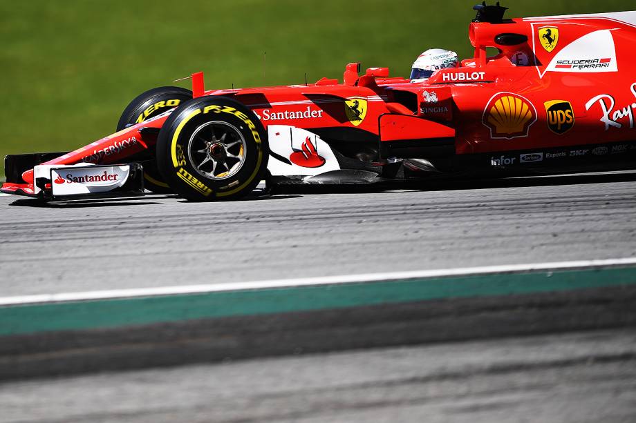 O piloto alemão Sebastian Vettel, da Ferrari, durante o Grande Prêmio do Brasil em Interlagos - 12/11/2017