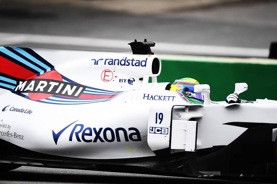 O piloto Felipe Massa, da Williams, durante segundo dia de treino livre para o Grande Prêmio do Brasil, no Autódromo de Interlagos - 11/11/2017