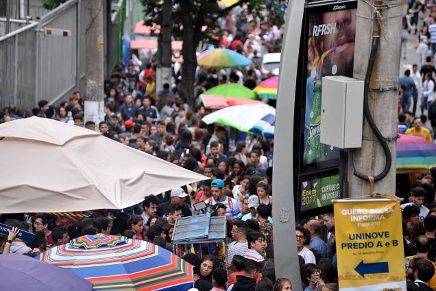 Estudantes se preparam para realização da prova do ENEM, no campus da Uninove Barra Funda, em São Paulo Estudantes se preparam para realização da prova do ENEM, no campus da Uninove Barra Funda, em São Paulo