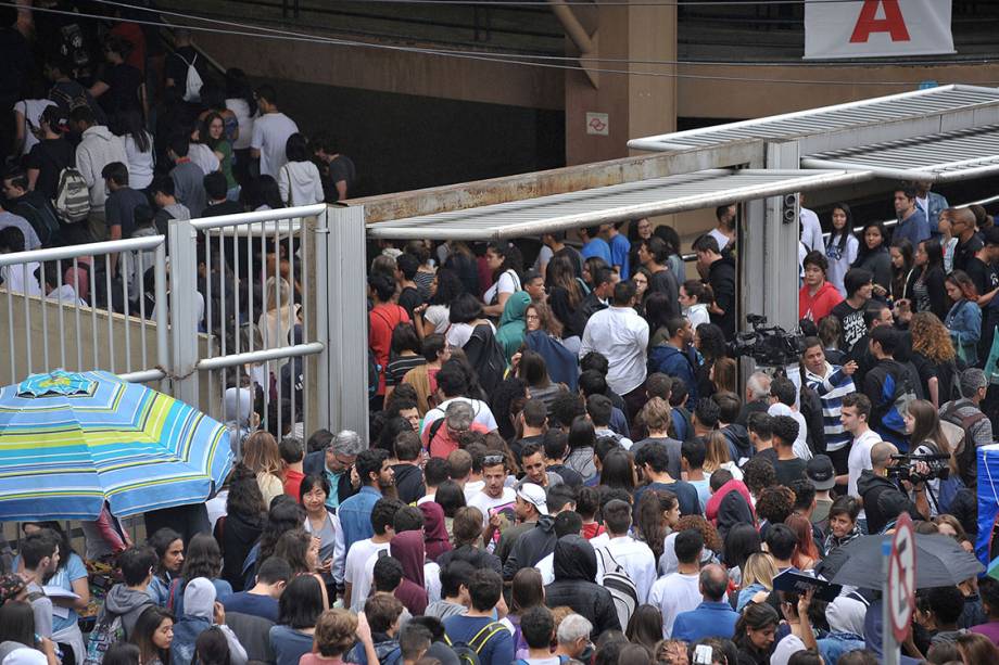 6 milhões de pessoas realizaram as provas do ENEM em todo o Brasil - 05/11/2017