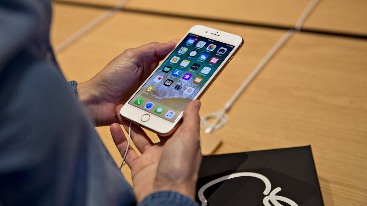Telefone Celeular - iPhone 8 - Economia