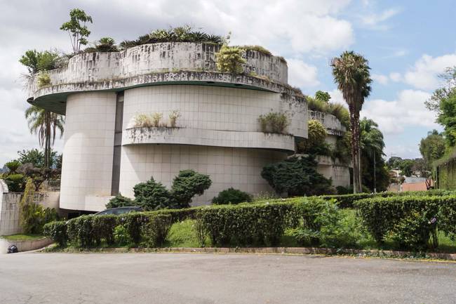 Leilão de mansão retomada no Morumbi, bairro da zona sul de São Paulo