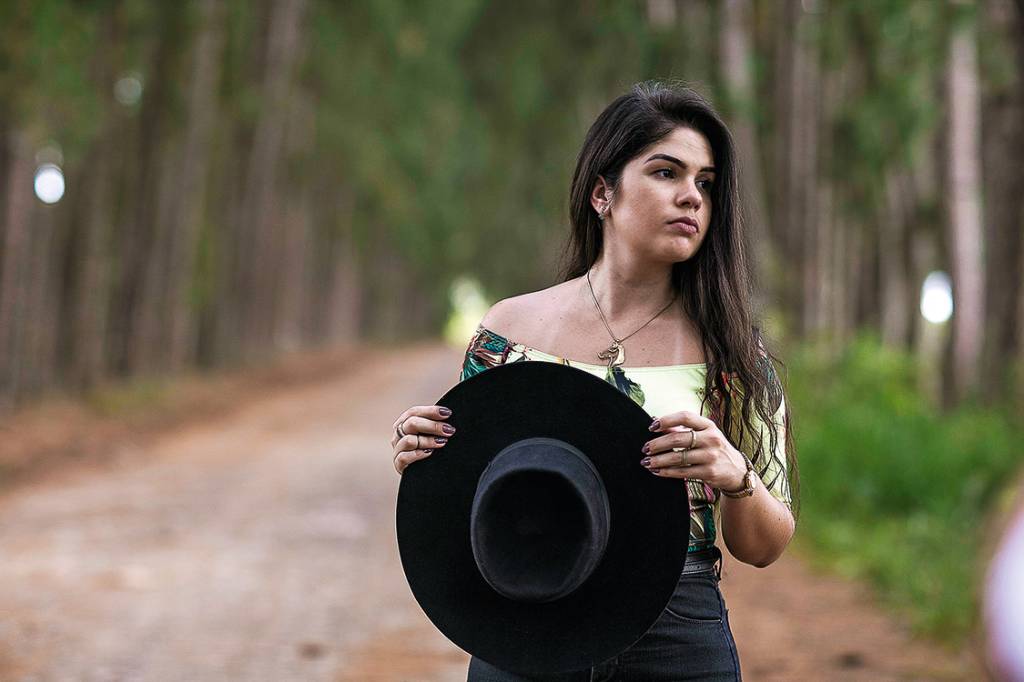 Yasmin Muller, namorada de Lucas Dias de Oliveira, 20 anos