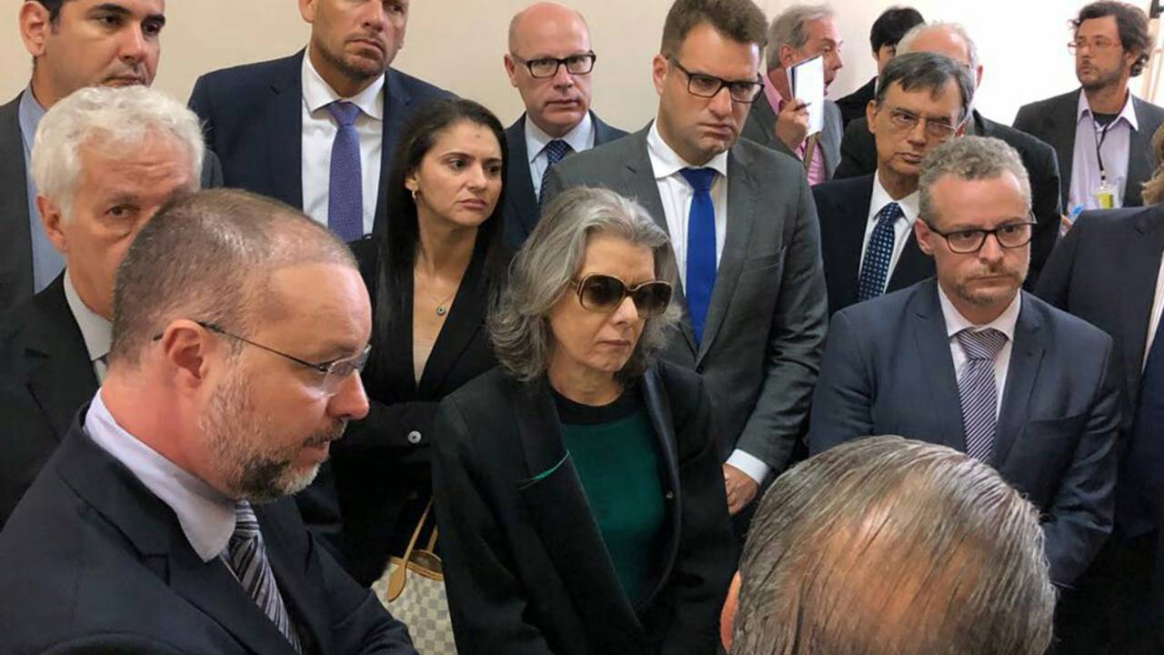 Ministra Cármem Lúcia visita o Complexo de Piraquara