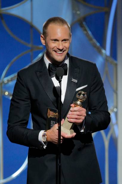 Alexander Skarsgård é premiado com o melhor desempenho por um ator coadjuvante na TV, pelo papel na série "Big Little Lies" - 07/01/2018