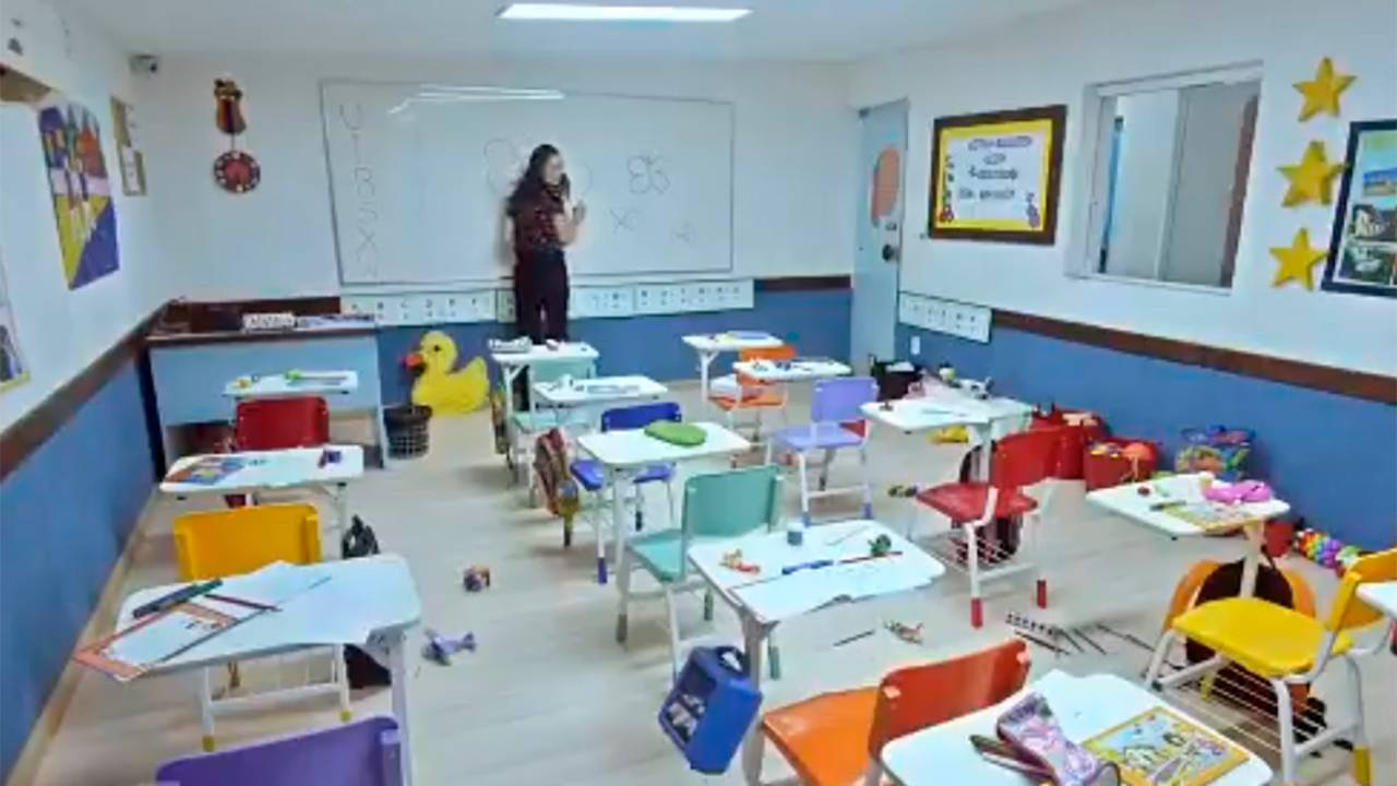 'Apocalipse': arrebatamento leva todas as crianças de uma sala de aula