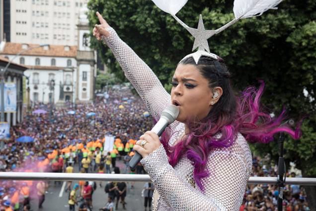 Preta Gil agita multidão durante desfile do 'Bloco da Preta', no Rio de Janeiro (RJ) - 04/02/2018 Preta Gil agita multidão durante desfile do 'Bloco da Preta', no Rio de Janeiro (RJ) - 04/02/2018