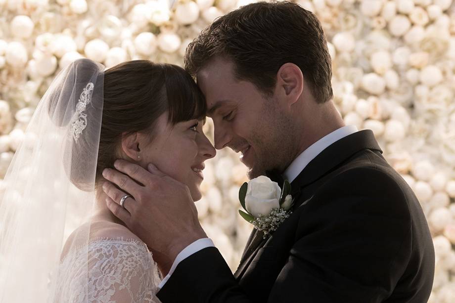 Jamie Dornan e Dakota Johnson regressam como Christian Grey e Anastasia Steele em 'Cinquenta Tons de Liberdade' sequência baseada na obra da escritora  britânica E. L. James