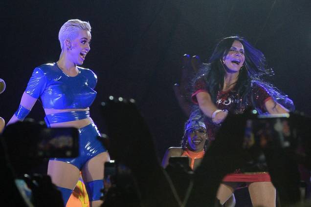 Gretchen faz participação no show da cantora Katy Perry no Allianz Parque, em São Paulo Gretchen faz participação no show da cantora Katy Perry no Allianz Parque, em São Paulo