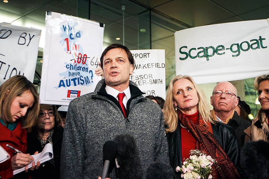 Registro cassado – O médico Andrew Wakefield, autor da falsa ideia de que a vacina de sarampo causa autismo