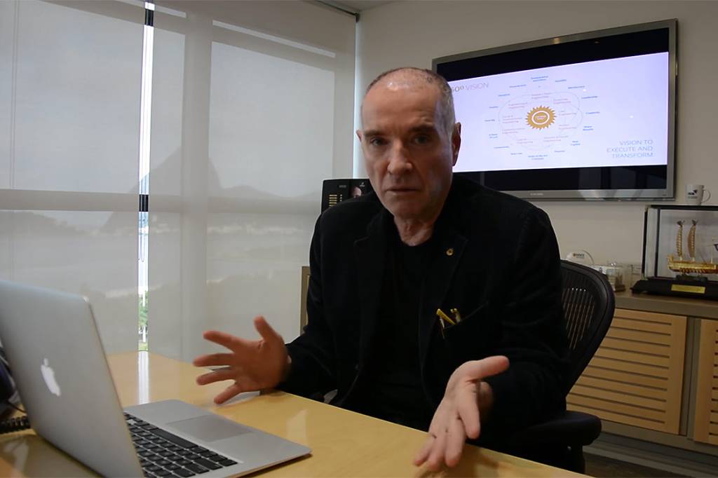 Em vídeo no Youtube, Eike compara bitcoin com Orkut