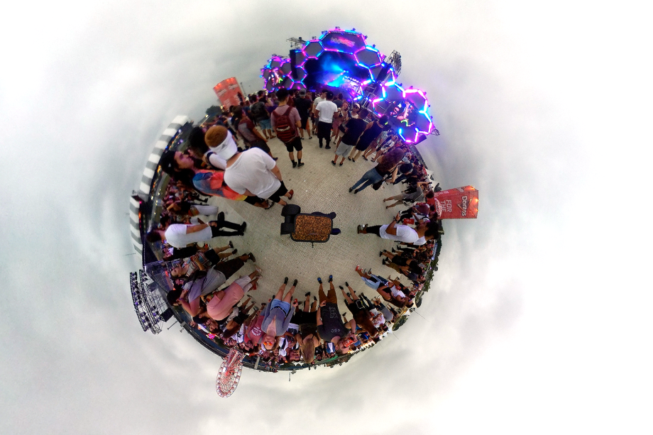 Visão micro mundo do Lollapalooza 2018 - Imagem captada com o SamSung Gear 360