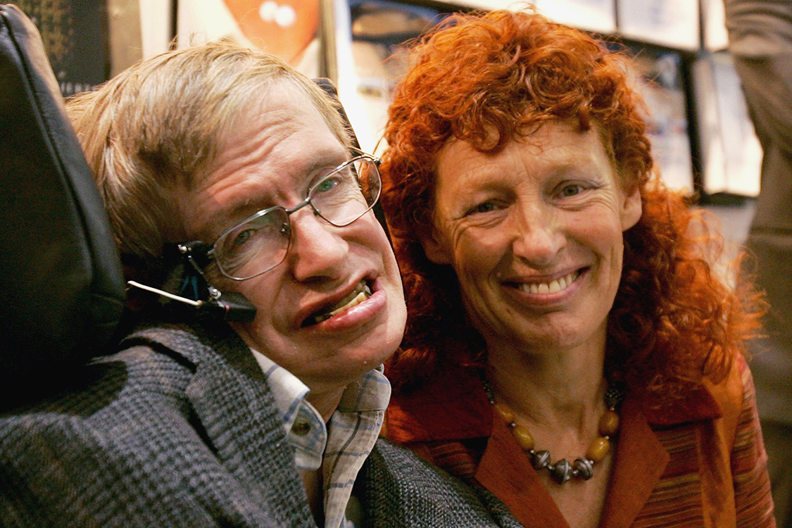 A  doença paralisante ajudou Stephen Hawking a ficar famoso?