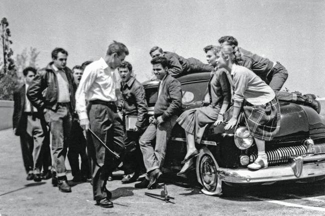 Passado – A depressão velada em Juventude Transviada, filme de 1955 protagonizado por James Dean Passado – A depressão velada em Juventude Transviada, filme de 1955 protagonizado por James Dean