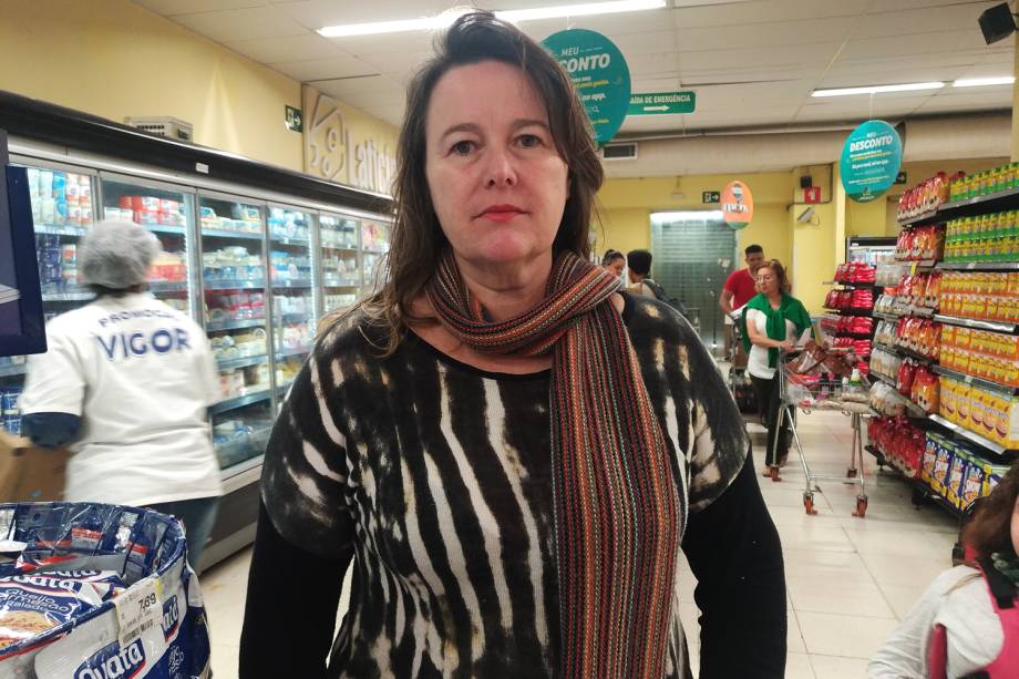 Ana Cristina Lunardi, consumidora do Pão de Açúcar, localizado na Rua Teodoro Sampaio, em Pinheiros, zona oeste de São Paulo (SP) - 29/05/2018 Ana Cristina Lunardi, consumidora do Pão de Açúcar, localizado na Rua Teodoro Sampaio, em Pinheiros, zona oeste de São Paulo (SP) - 29/05/2018