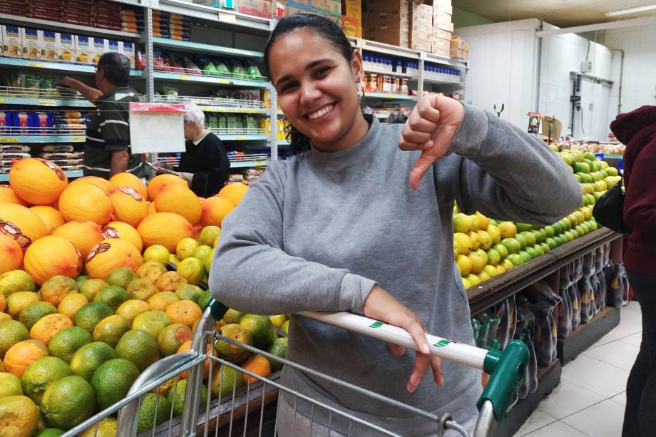 Jhenifer Reis de Andrade, consumidora do Sacolão São Jorge - 29/05/2018