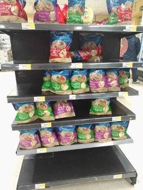 Desabastecimento de produtos em filial da rede Pão de Açúcar, localizado na Rua Teodoro Sampaio, em Pinheiros, zona oeste da capital paulista - 29/05/2018 Desabastecimento de produtos em filial da rede Pão de Açúcar, localizado na Rua Teodoro Sampaio, em Pinheiros, zona oeste da capital paulista - 29/05/2018