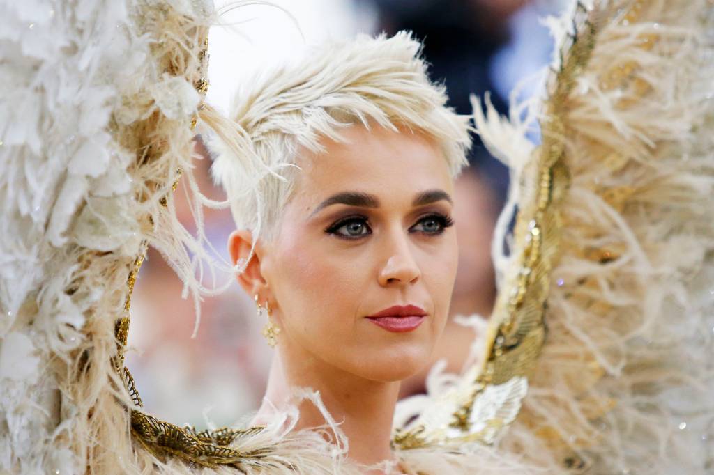MET Gala – Katy Perry A cantora Katy Perry posa para foto no Museu Metropolitano de Nova York, durante o MET Gala - 07/05/2018