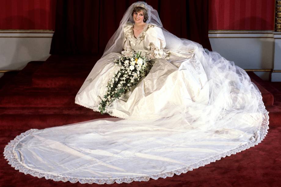 Diana, então princesa de Gales, no Palácio de Buckingham depois de seu casamento com o príncipe Charles na Catedral St. Paul, em 1981