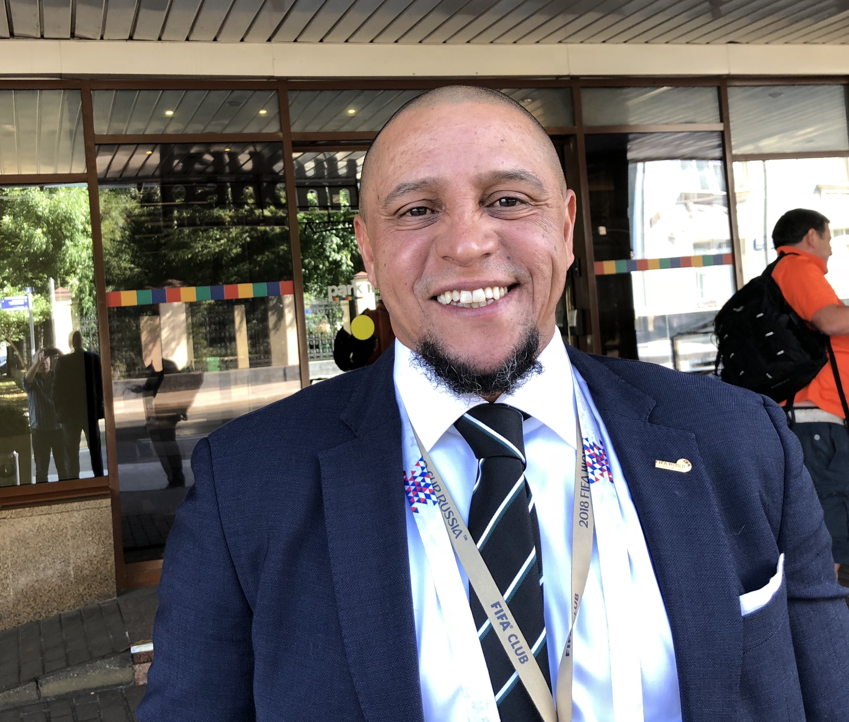 Roberto Carlos: ‘Basta o Brasil jogar solto contra o México’